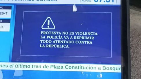 Las pantallas de las estaciones de trenes en la previa a la marcha de jubilados Las pantallas de las estaciones de trenes en la previa a la marcha de jubilados