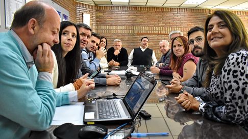 La Legislatura debate la suspensión de las PASO. La Legislatura debate la suspensión de las PASO.