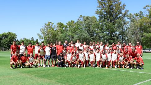 Estudiantes cierra la temporada mañana, disputando otro título Estudiantes cierra la temporada mañana, disputando otro título