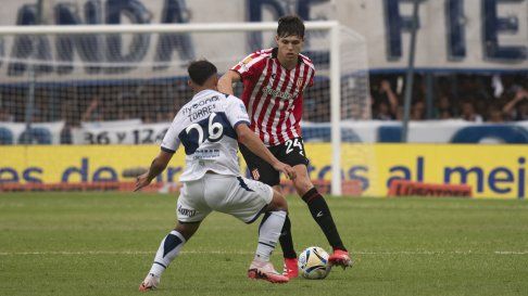 Tomás Palacios irrumpió con fuerza y gran rendimiento en Estudiantes Tomás Palacios irrumpió con fuerza y gran rendimiento en Estudiantes