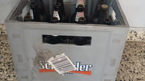 cayo un sujeto que robo un cajon de cerveza y lo vendio en berisso cayo un sujeto que robo un cajon de cerveza y lo vendio en berisso
