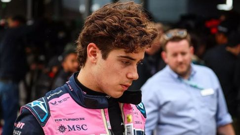 Franco Colapinto no aparece en el afiche del GP de Brasil y esto generó malestar. Franco Colapinto no aparece en el afiche del GP de Brasil y esto generó malestar.