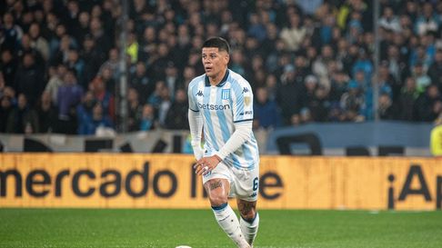Marcos Rojo presiona para salir de Racing y volver a jugar en Estudiantes Marcos Rojo presiona para salir de Racing y volver a jugar en Estudiantes