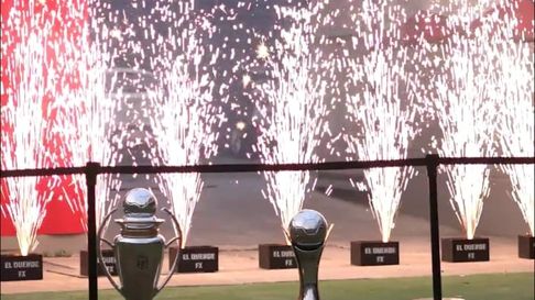 Celebrando sus nuevas copas, Estudiantes recibió el año nuevo a puro deseo Celebrando sus nuevas copas, Estudiantes recibió el año nuevo a puro deseo