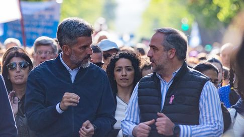 Ulpiano Suárez (Capital) y Matías Stevanato (Maipú) comparten medidas para beneficiar a jubilados. Ulpiano Suárez (Capital) y Matías Stevanato (Maipú) comparten medidas para beneficiar a jubilados.