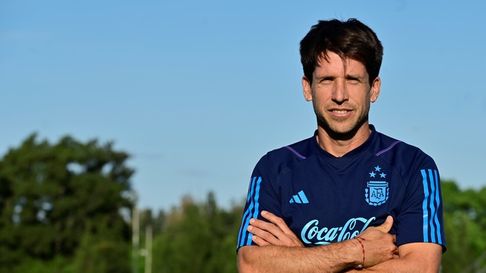 AFA decidió que todos los clubes argentinos deberán ceder los futbolistas AFA decidió que todos los clubes argentinos deberán ceder los futbolistas