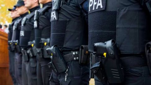 Las fuerzas de seguridad están en modo protesta por los salarios bajos. Las fuerzas de seguridad están en modo protesta por los salarios bajos.