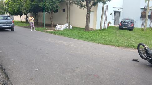 un motociclista hospitalizado tras chocar en san carlos un motociclista hospitalizado tras chocar en san carlos