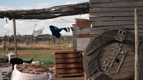 mas de 200.000 personas viven en asentamientos en la plata mas de 200.000 personas viven en asentamientos en la plata