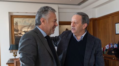 Jaque metió la motosierra y dejó varios empleados en la calle el último día del año Jaque metió la motosierra y dejó varios empleados en la calle el último día del año