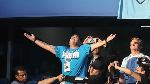 Subastarán objetos personales de Maradona, a cinco años de su partida. Subastarán objetos personales de Maradona, a cinco años de su partida.