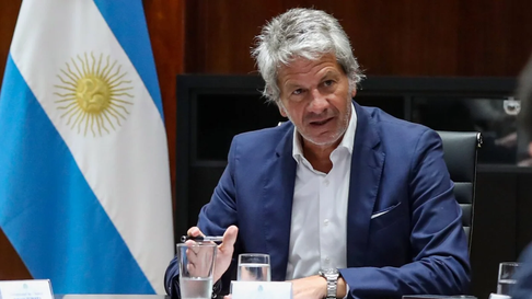 Juan Pazo, titular de la Agencia de Recaudación y Control Aduanero (ARCA), diseñó el plan para liquidar el IVA. Juan Pazo, titular de la Agencia de Recaudación y Control Aduanero (ARCA), diseñó el plan para liquidar el IVA.