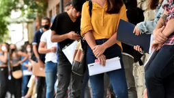 El mercado de trabajo en Mendoza mantiene fluctuaciones. 