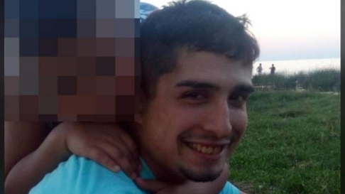 Fredy Emanuel Soria falleció dos días después de ser golpeado por motochorros en Los Hornos Fredy Emanuel Soria falleció dos días después de ser golpeado por motochorros en Los Hornos