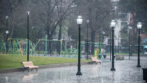 El centro de La Plata, bajo la lluvia El centro de La Plata, bajo la lluvia