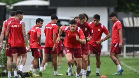 Guido Carrillo, el capitán de Estudiantes, convirtió en su ultima visita al Maracaná Guido Carrillo, el capitán de Estudiantes, convirtió en su ultima visita al Maracaná