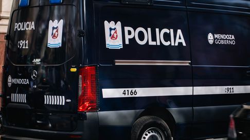 La Policía sureña tuvo que intervenir en los hechos en la madrugada del 25. La Policía sureña tuvo que intervenir en los hechos en la madrugada del 25.