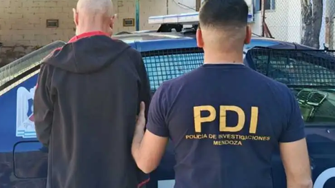 Gustavo Olguin, acusado de asesinar a su padre, deberá cumplir prisión preventiva. Gustavo Olguin, acusado de asesinar a su padre, deberá cumplir prisión preventiva.