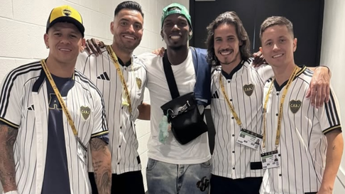 mientras define su futuro, marcos rojo se reencontro con un amigo mientras define su futuro, marcos rojo se reencontro con un amigo