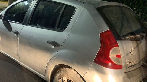 Manejaba borracho y fue detenido en Guaymallén. Manejaba borracho y fue detenido en Guaymallén.
