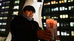 Miles rezan por el Papa Francisco en la plaza San Pedro del Vaticano.&nbsp;