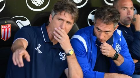 Guillermo Barros Schelotto y Gustavo vivieron una noche particular al frente de Vélez en el Estadio UNO Guillermo Barros Schelotto y Gustavo vivieron una noche particular al frente de Vélez en el Estadio UNO